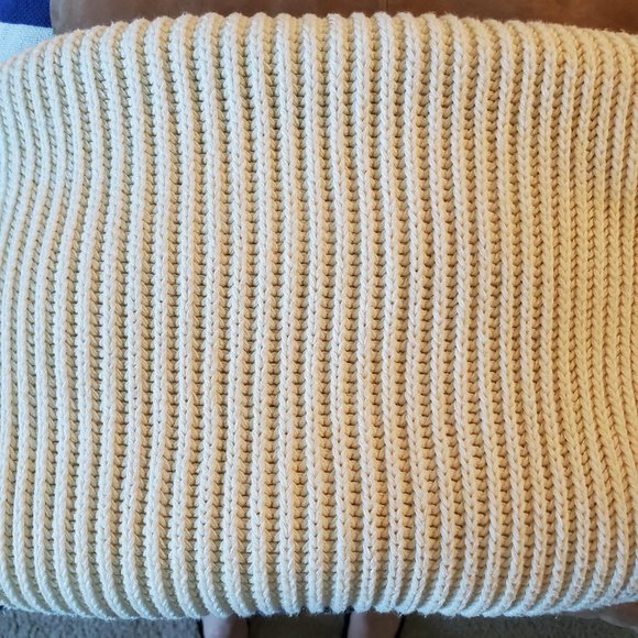 New/Never Used Cotton Knit Ribbed Wrap/Scarf - Local Pickup Offer - Picture 5 of 5